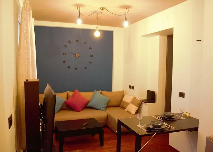 Nikki Apartment